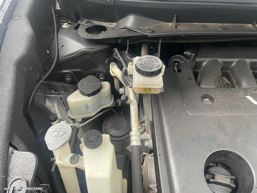 2012 Nissan Murano Left Front Hub Assembly