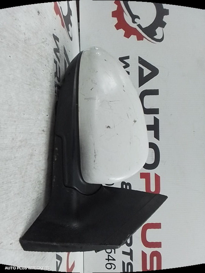 2010 Holden Cruze Right Door Mirror