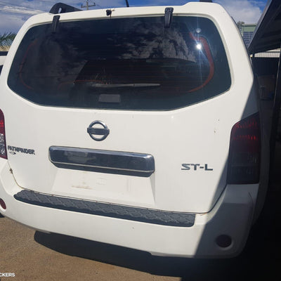 2006 Nissan Pathfinder Right Rear Door Window