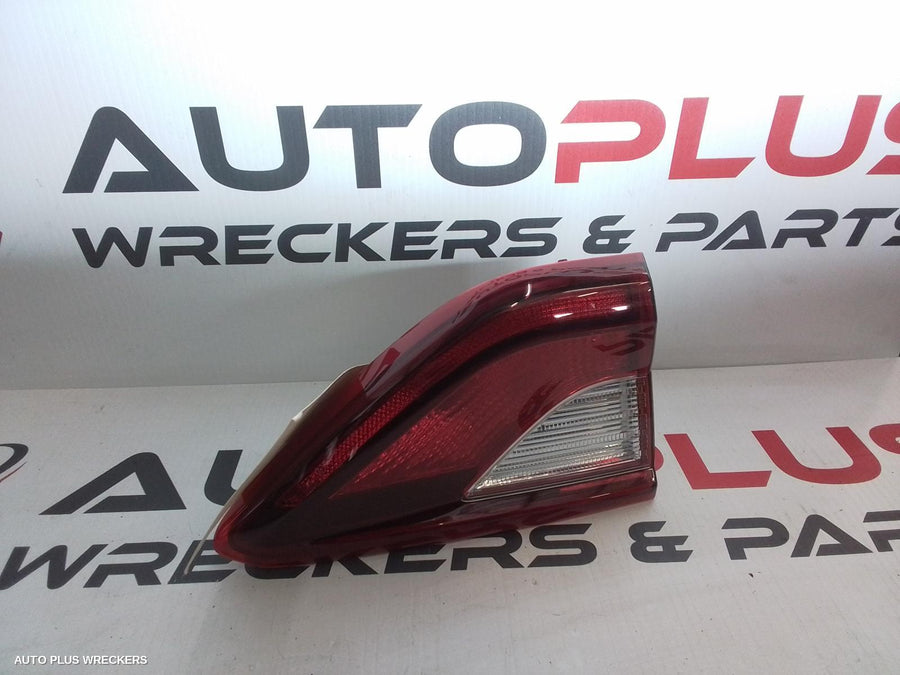 2021 Kia Stonic Rear Garnish