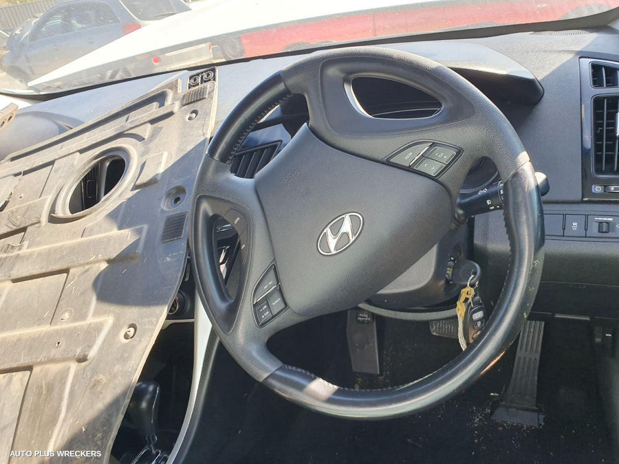 2011 Hyundai I45 Fan