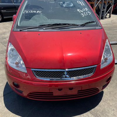 2002-2011 Mitsubishi Colt Right Front Door