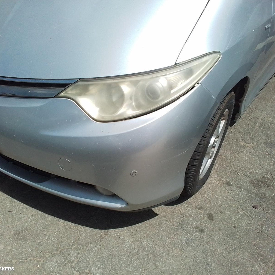 2006 Toyota Tarago Left Guard
