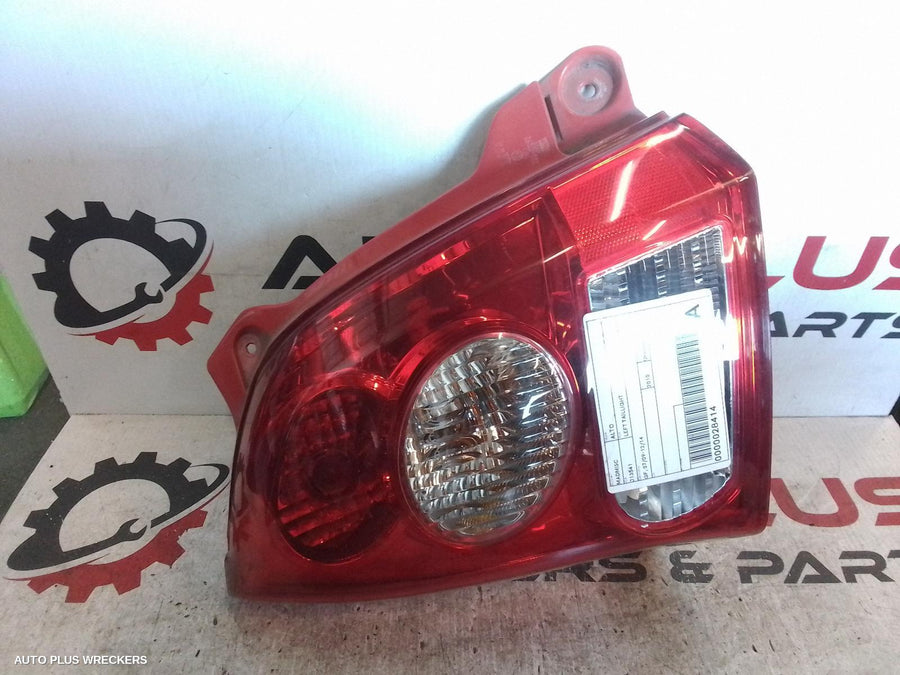 2009-2014 Suzuki Alto Left Taillight