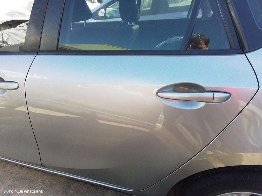 2013 Mazda 3 Alternator