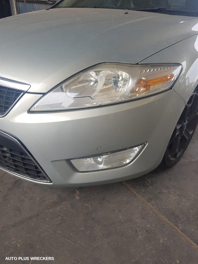 2008 FORD MONDEO REAR GARNISH