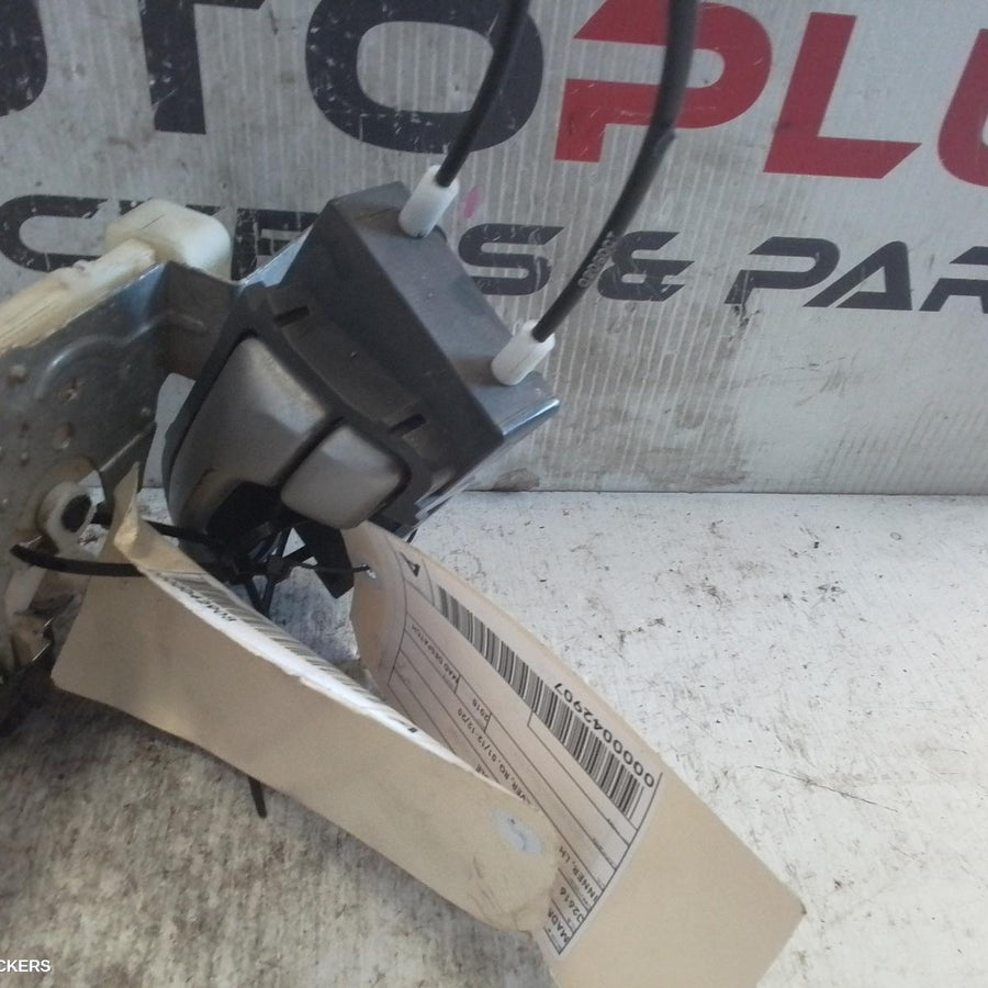 2018 Holden Colorado Door Handle