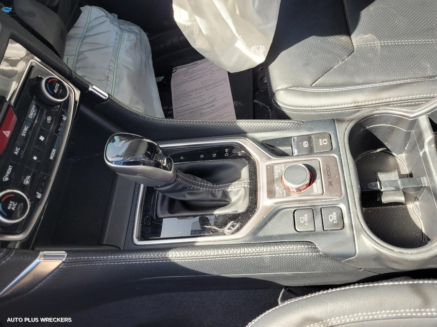 2020 Subaru Forester Body Door Mould