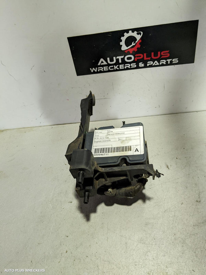 2017 Holden Astra Abs Pump Modulator