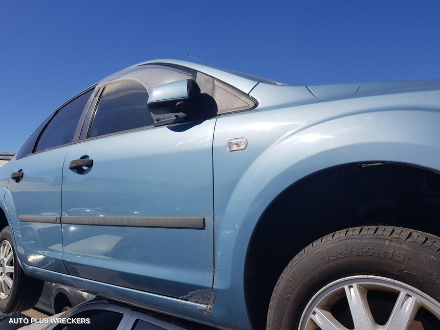 2006 Ford Focus Left Headlamp
