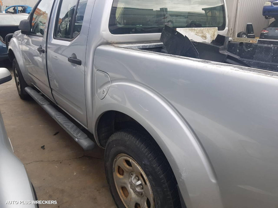 2005 NISSAN NAVARA RIGHT DOOR MIRROR