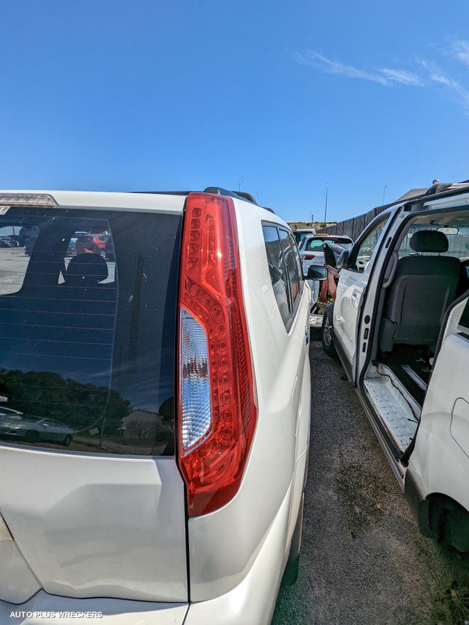 2012 Nissan Xtrail Pwr Dr Wind Switch