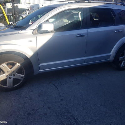 2010 Dodge Journey Left Taillight