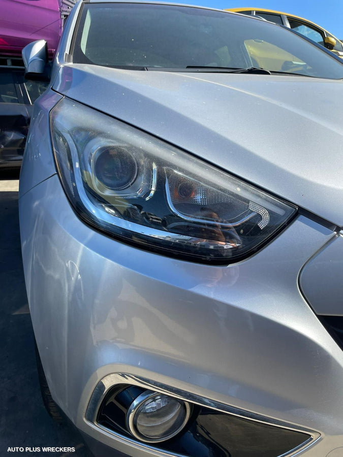 2014 Hyundai Ix35 Left Headlamp