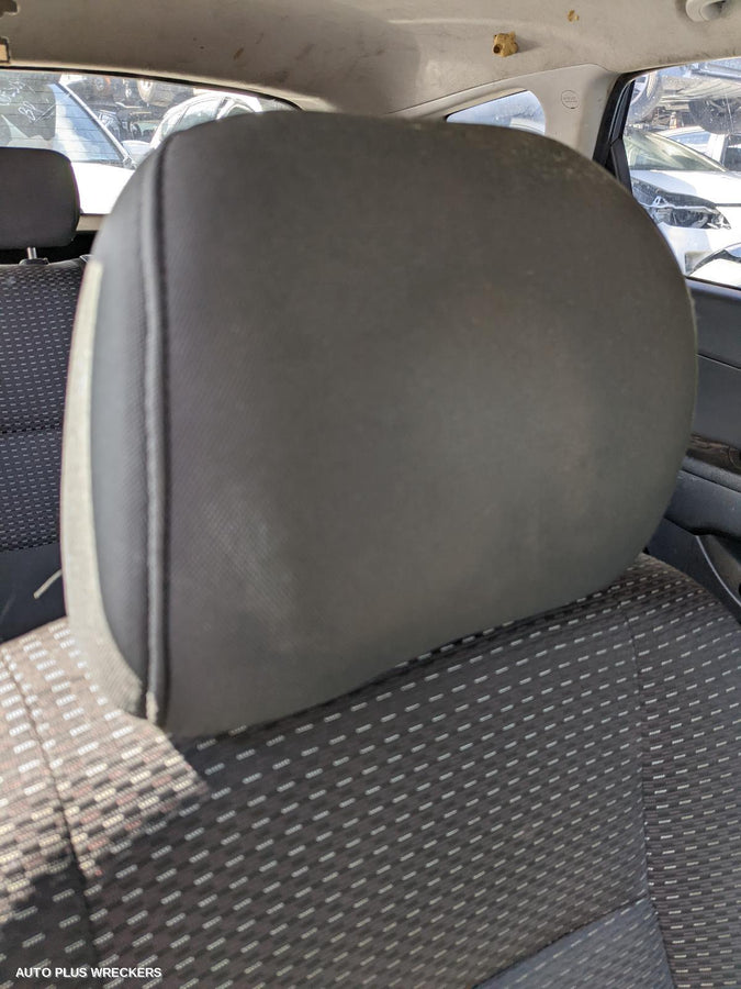 2011 Hyundai I30 Right Front Door Window