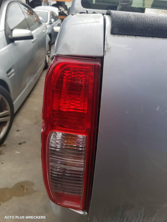 2005 NISSAN NAVARA RIGHT DOOR MIRROR