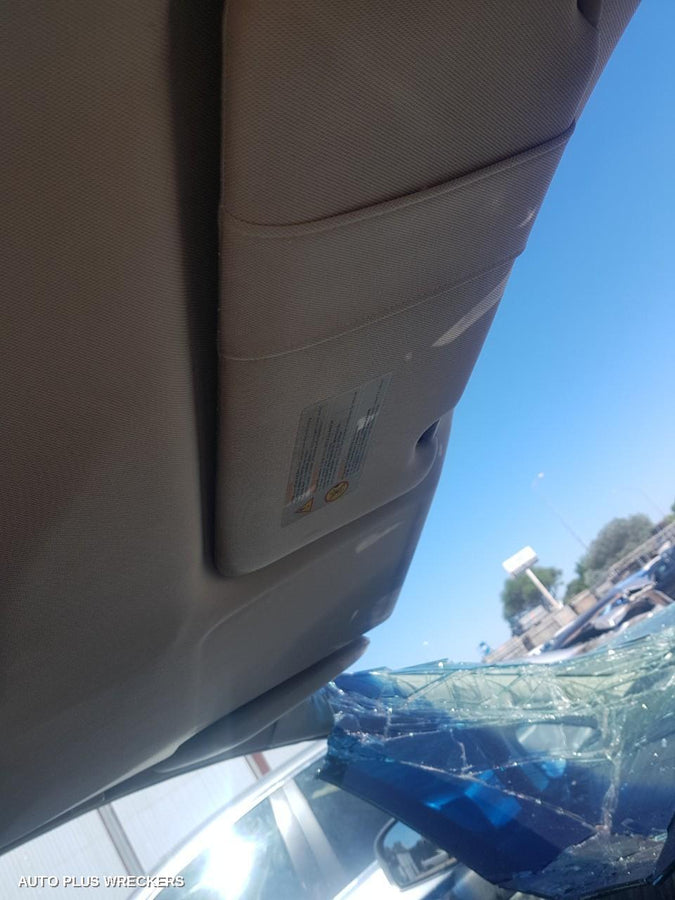 2006 Nissan Tiida Radiator