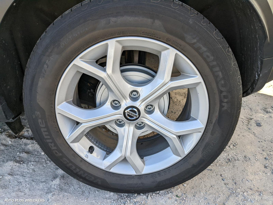 2022 Nissan Juke Left Guard