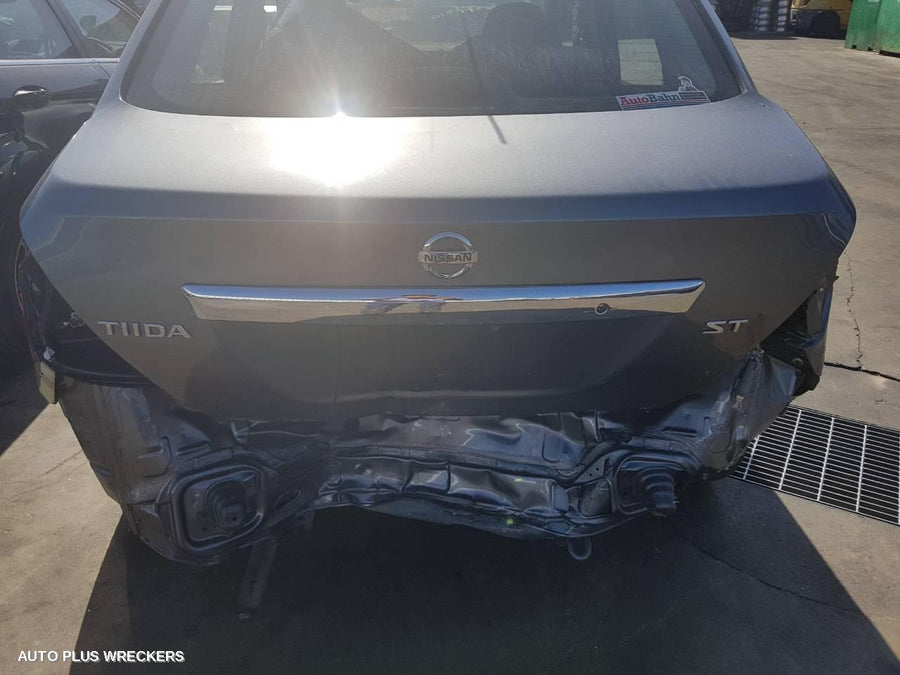 2010 Nissan Tiida Radiator