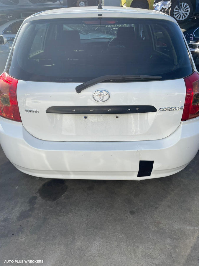 2001-2007 Toyota Corolla Parcel Shelf Cargo Blind