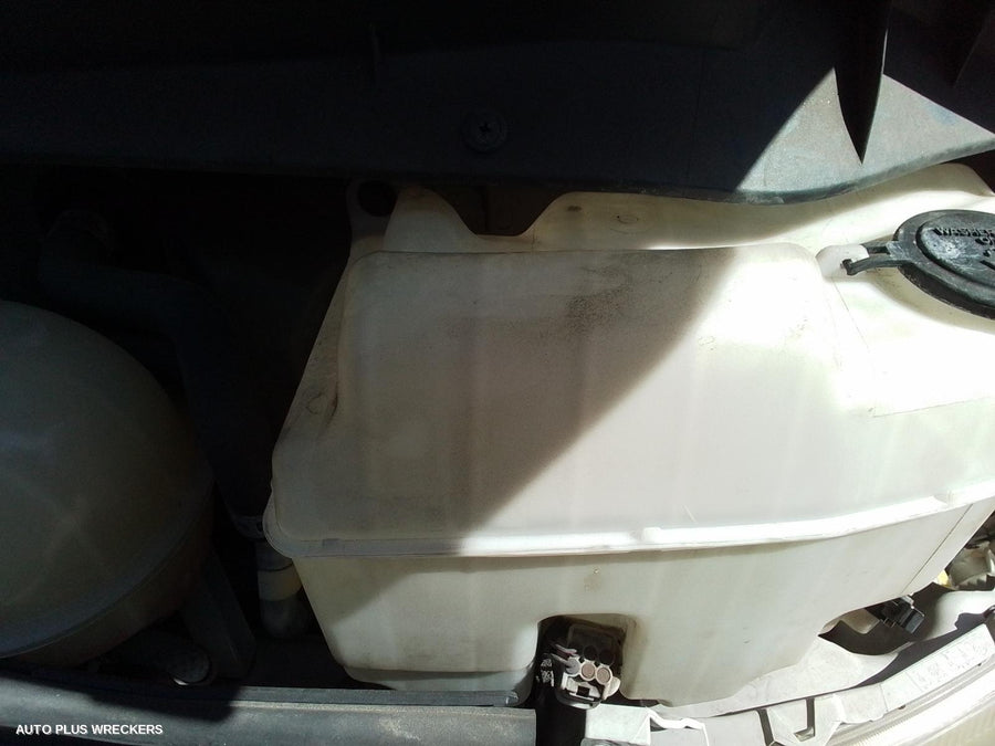 2012 Toyota Hiace Seatbelt Stalk