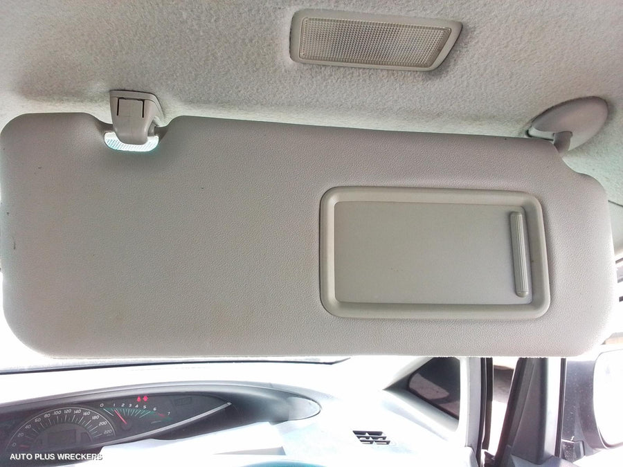 2006 Toyota Tarago Left Taillight