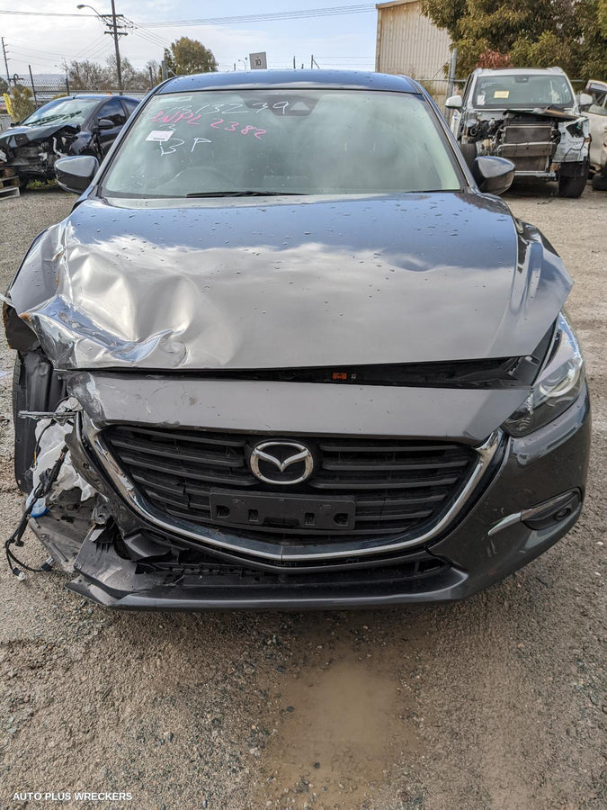 2016-2019 Mazda 3 Headrest