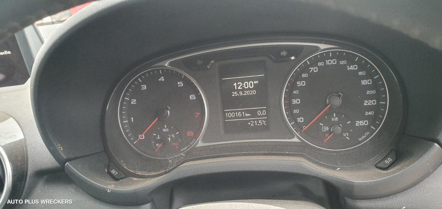 2013 Audi A1 Right Door Mirror