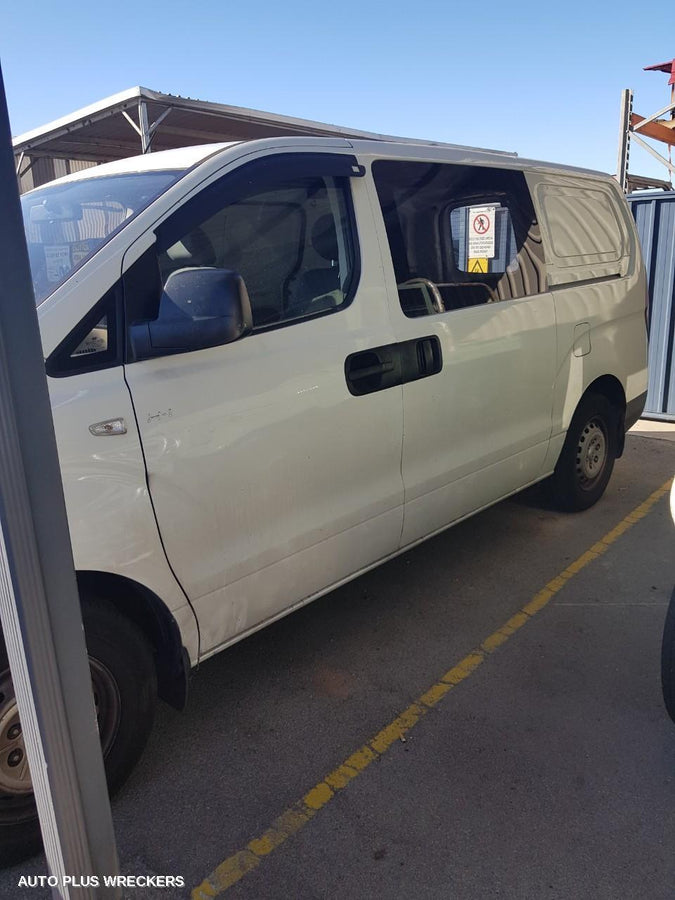 2010 HYUNDAI ILOAD/IMAX SUNVISOR