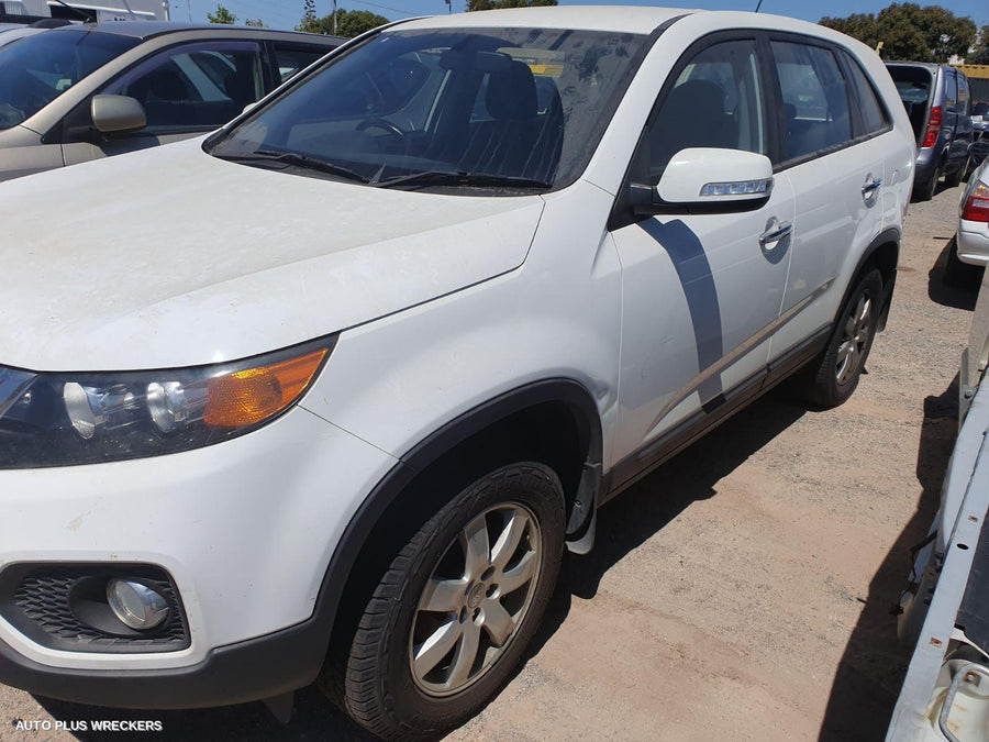 2011 Kia Sorento Right Indicator Fog Side
