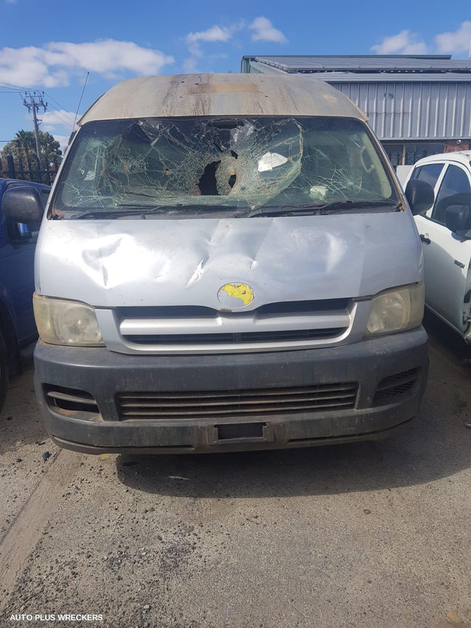 2005 Toyota Hiace 3rd Seat