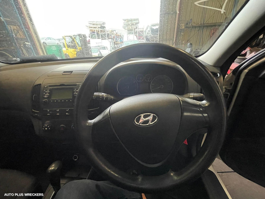 2009 Hyundai I30 Left Rear Door Window