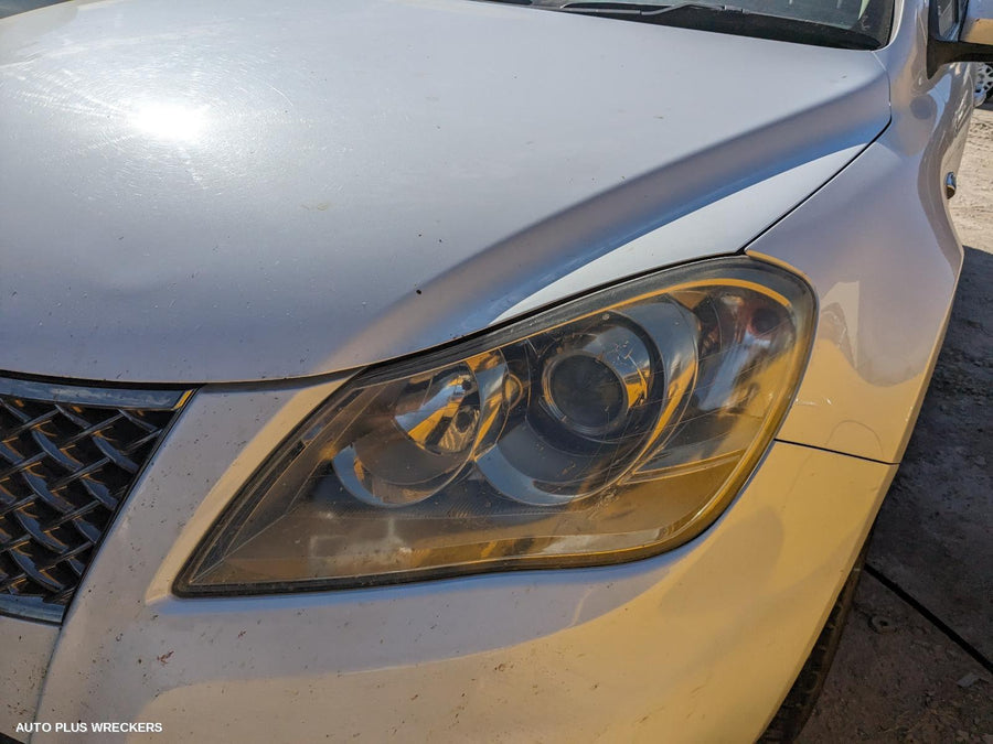 2013 Suzuki Kizashi Left Guard Liner