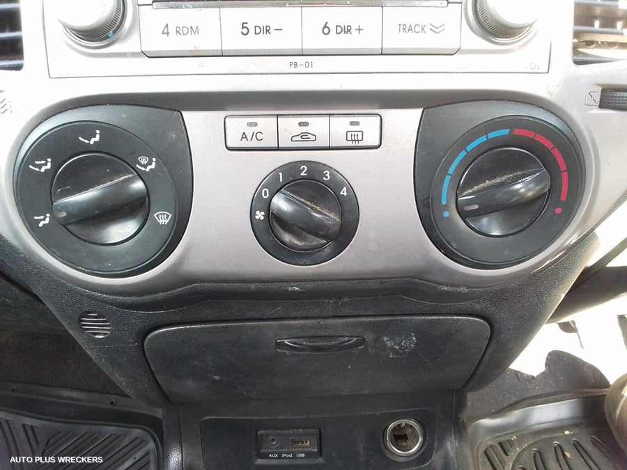 2012 Hyundai I20 Wiper Motor