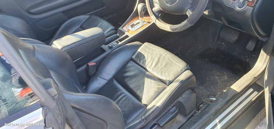 2005 Audi A4 Sunvisor