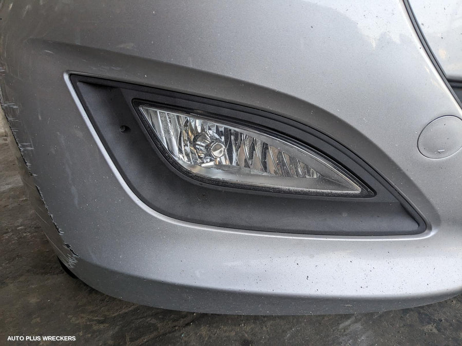 2013 Hyundai I30 Right Front Door Window