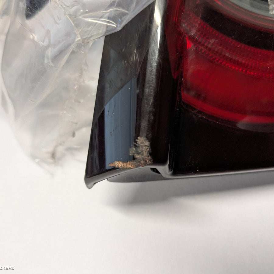 2021-2026 Mazda 3 Rear Garnish