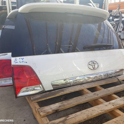 2011 TOYOTA LANDCRUISER BOOTLID TAILGATE