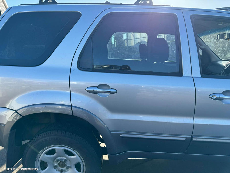 2007 Ford Escape Right Front Door