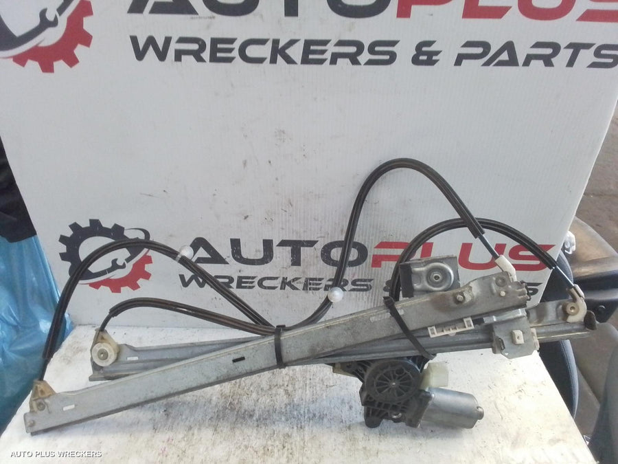 2004-2015 Mercedes Vito Left Front Window Reg Motor