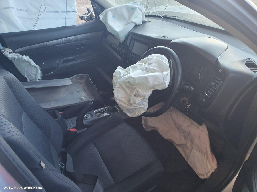 2013 Mitsubishi Outlander Door Boot Gate Lock