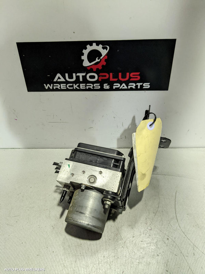 2013 Nissan Dualis Abs Pump Modulator