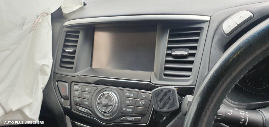 2013 Nissan Pathfinder Right Rear Door Window