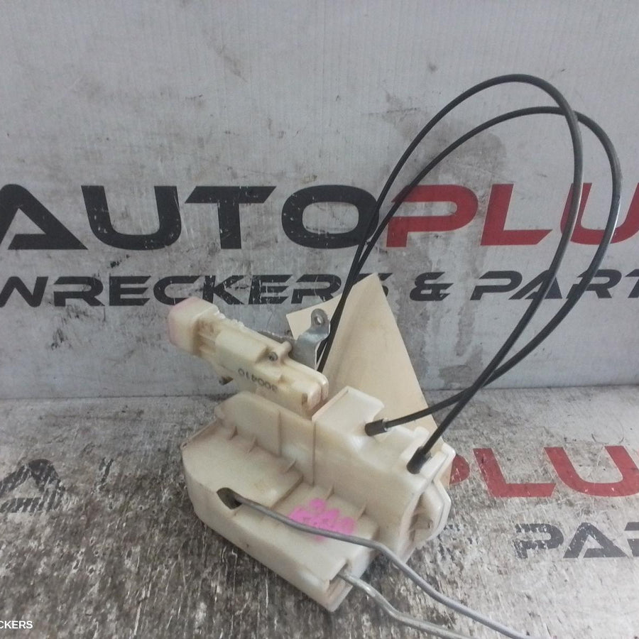 2008-2011 Holden Colorado Door Boot Gate Lock
