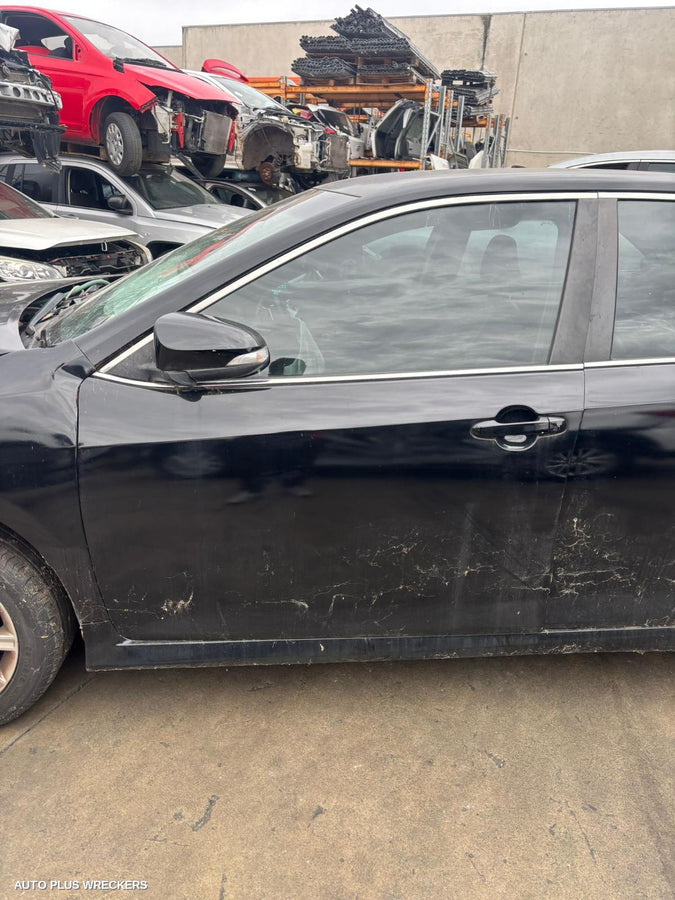 2013 Toyota Camry Headrest