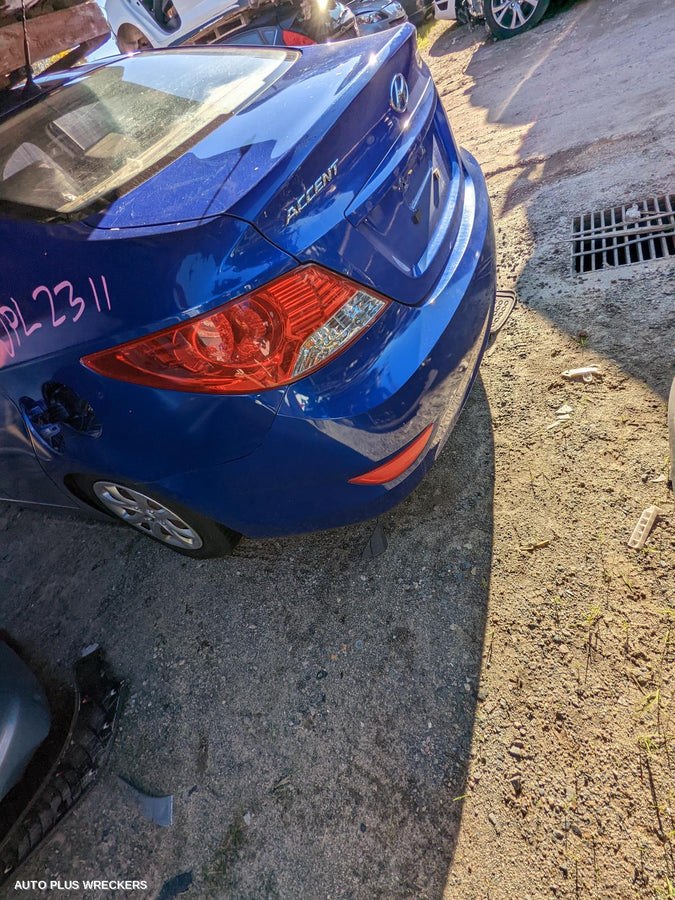 2014 HYUNDAI ACCENT BOOTLID TAILGATE