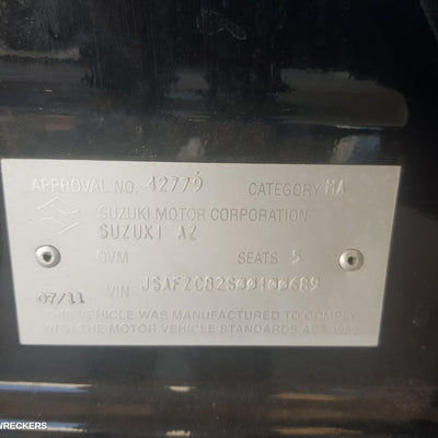 2011 SUZUKI SWIFT LEFT FRONT DOOR WINDOW