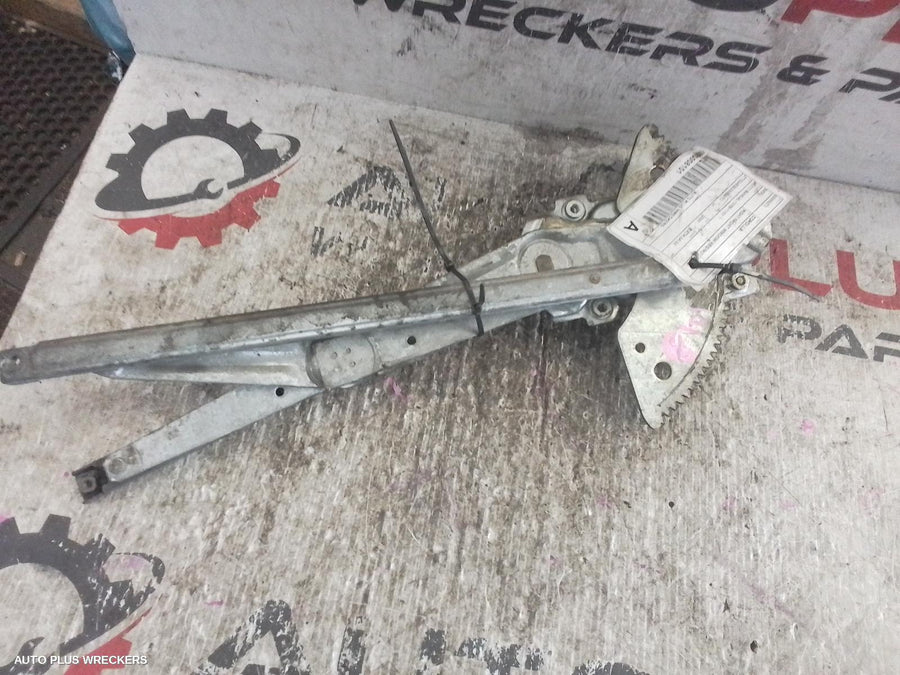 1999-2001 Toyota Corolla Right Front Window Reg Motor