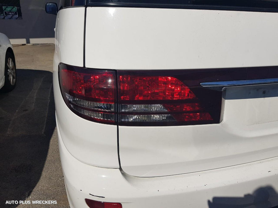 2005 Toyota Tarago Left Front Door