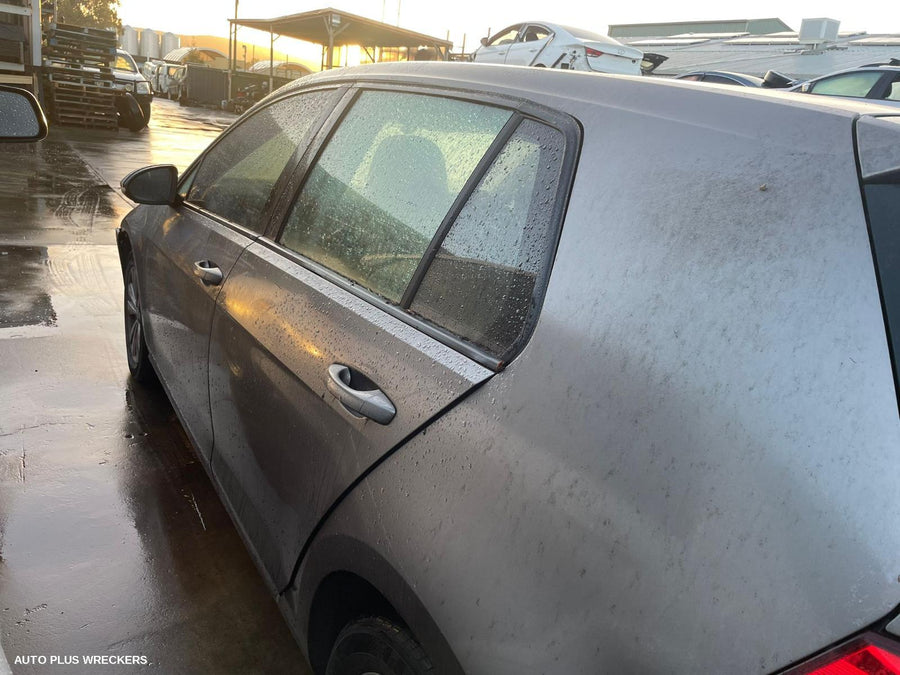 2016 Volkswagen Golf Rear Bumper